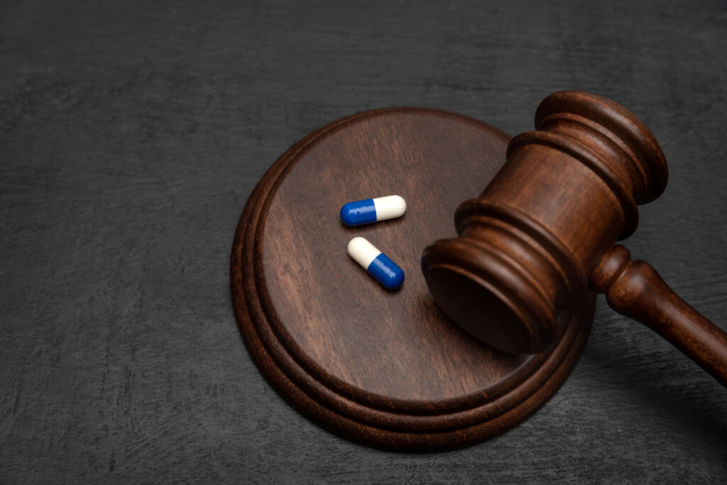 Restrictions on Using Bright Fields in the Medical Field and Ensuring It Is a Last Resort Treatment