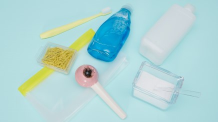 How to clean a marijuana pipe